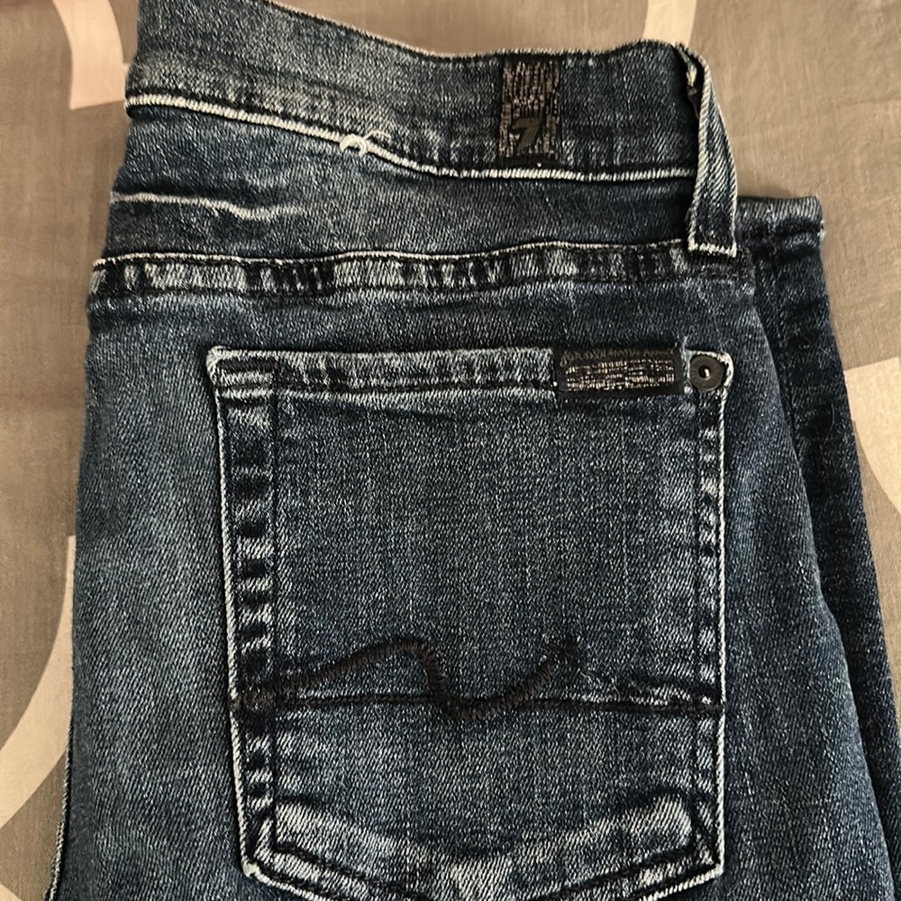 7 for all mankind